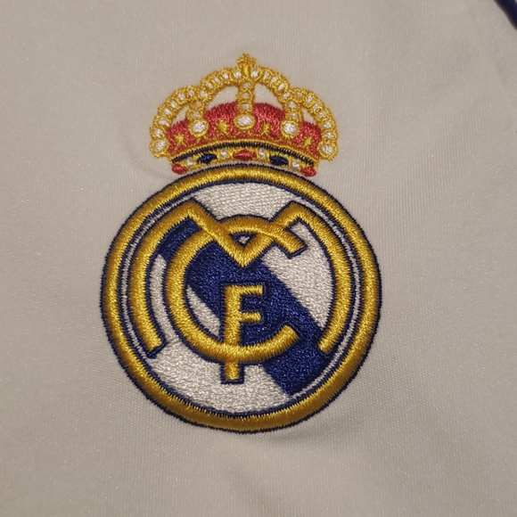 Adidas Real Madrid official - Picture 1 of 4